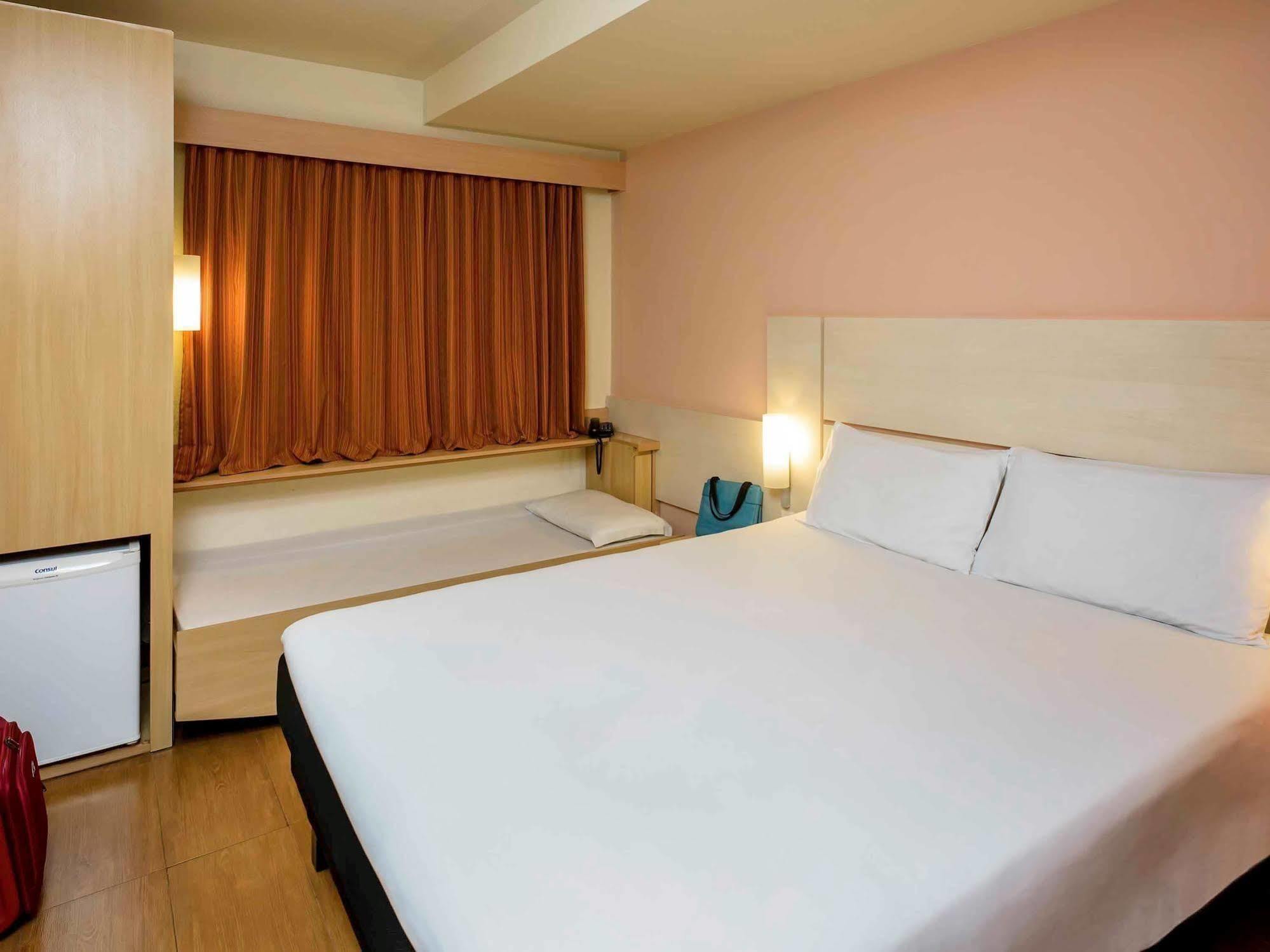 Ibis Hotel